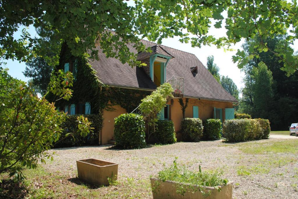 Maison D'Hotes Le Moulin Pointu Bed & Breakfast Sainte-Nathalene Exterior photo